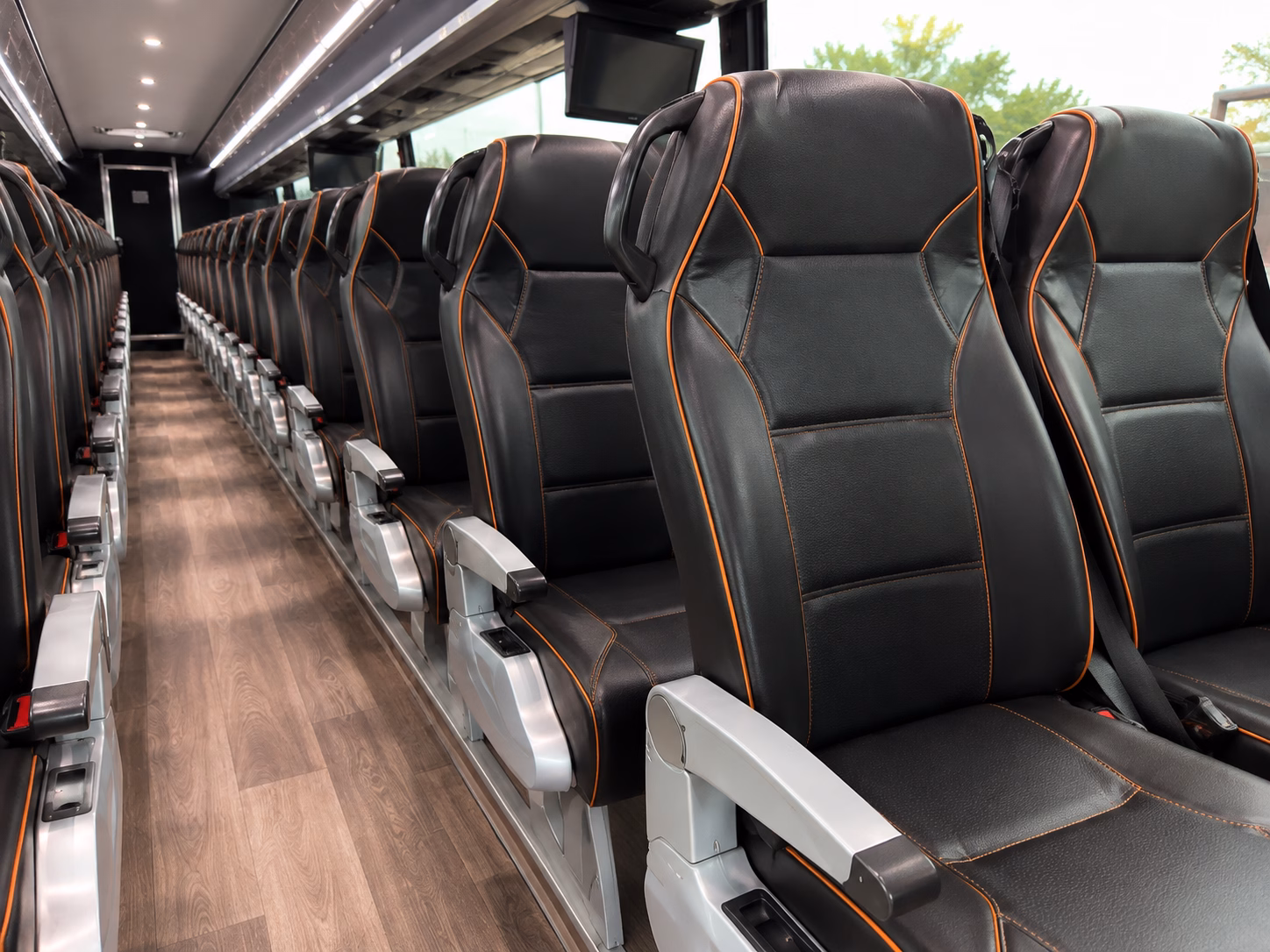 airport transfers between oak pittsburg and oakley