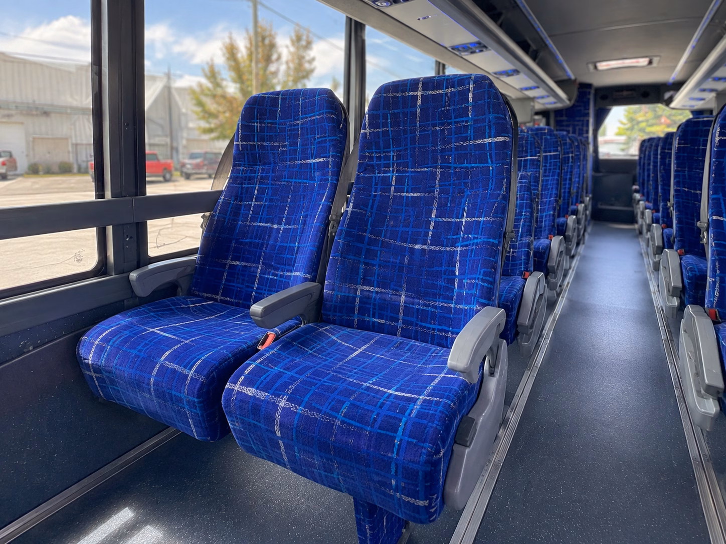 antioch parking shuttle and park and ride bus rentals